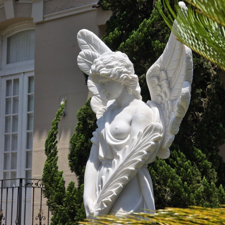imagem do produto Anjo da Vitoria M�rmore Branco 160cm - IMP360