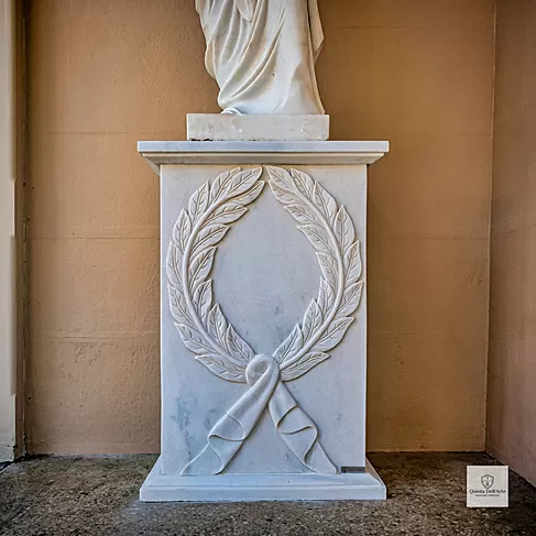 imagem de Base em Mármore Branco 100cm VRMP340 Elegância e Sustentação