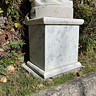 imagem do produto Base em M�rmore Branco 50cm VRMP288A Cl�ssica para Esculturas e Decora��o de Luxo 