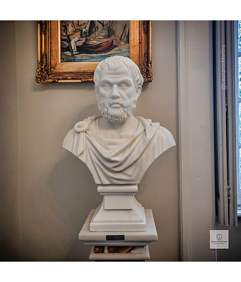 imagem de Busto Aristteles em Mrmore Branco 70cm - BMP052