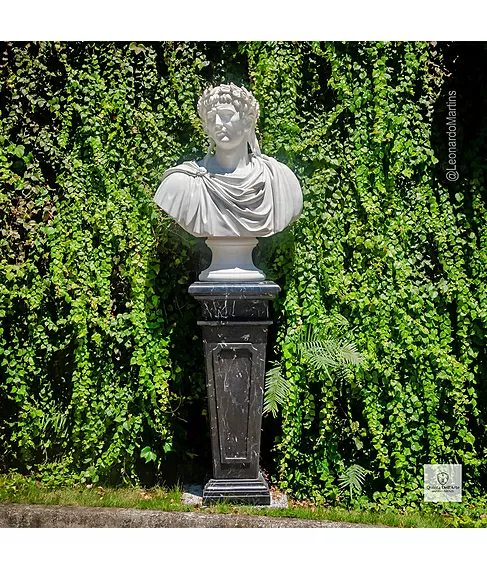 imagem de Busto Caio Júlio César 59cm - BMP053