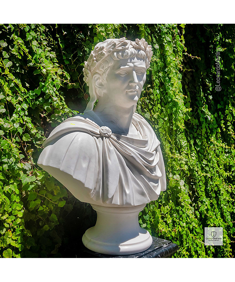 imagem do produto Busto Caio J�lio C�sar 59cm - BMP053