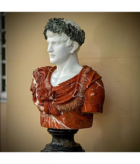 imagem de Busto Caio Júlio César com Coroa em Mármore 80cm BMP037C Poder e História