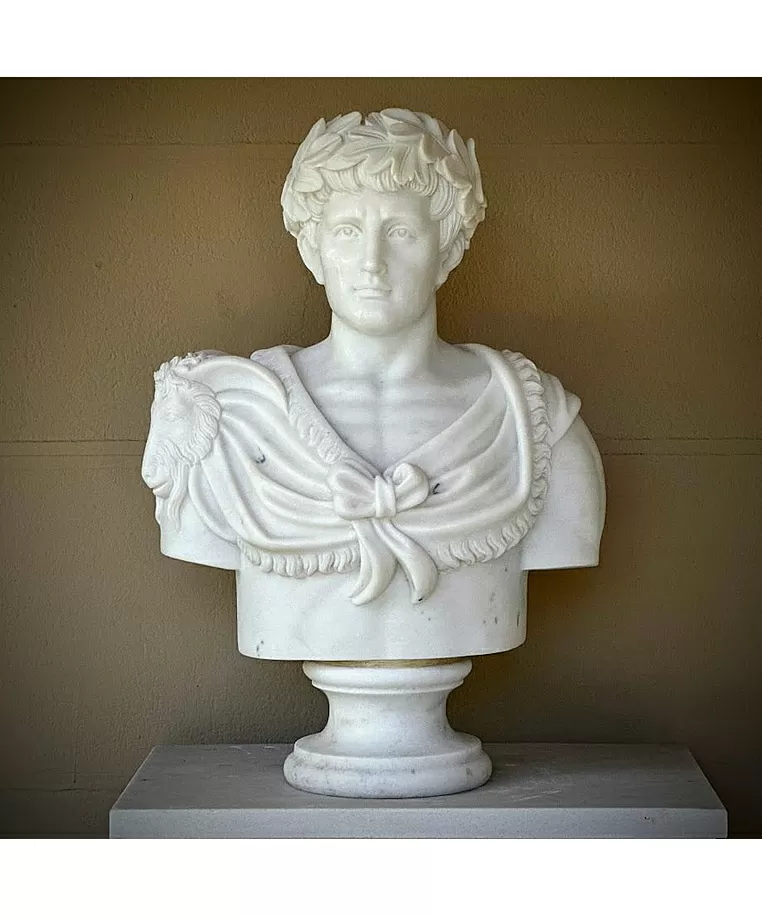 imagem do produto Busto Caio J�lio C�sar com Coroa M�rmore Branco 80cm - BMP037