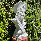 imagem do produto Busto Capit�o Pirata em M�rmore Branco 60cm - BMP049