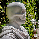 imagem do produto Busto Caveira em M�rmore Branco 81cm BMP057  Escultura Premium para Ambientes Sofisticados