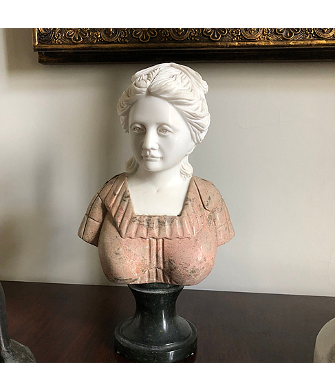 imagem de Busto de Alina 30cm - BMP008A