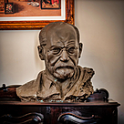imagem do produto Busto de Bronze Sigmund Freud 60cm BBZ077 Escultura Art�stica Personalidade Hist�rica 