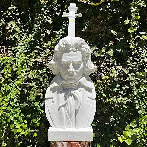 imagem de Busto de Mármore Ludwig Van Beethoven 100cm BMP054