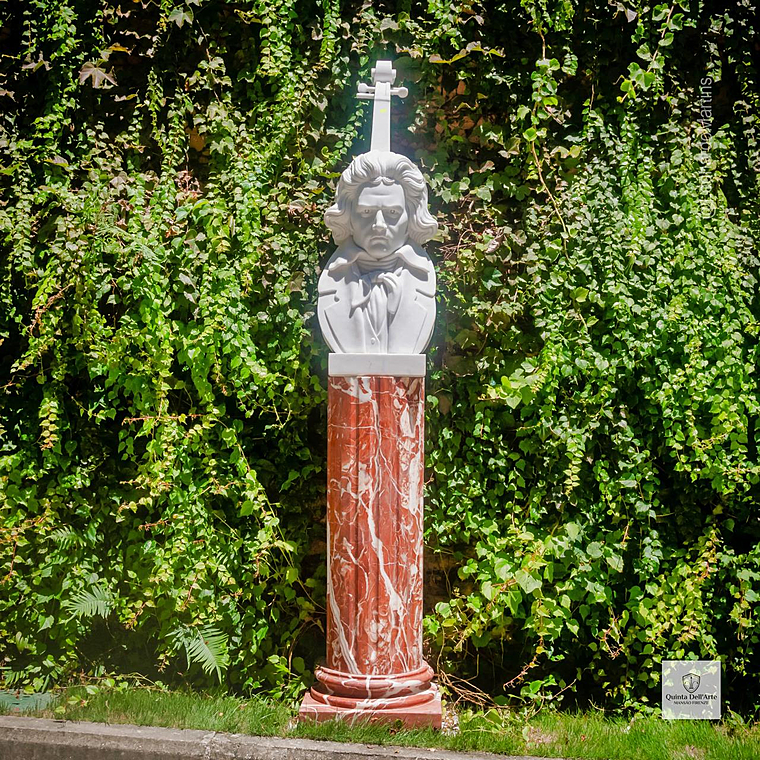 imagem do produto Busto de M�rmore Ludwig Van Beethoven 100cm BMP054