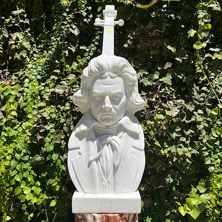 imagem do produto Busto de M�rmore Ludwig Van Beethoven 100cm BMP054