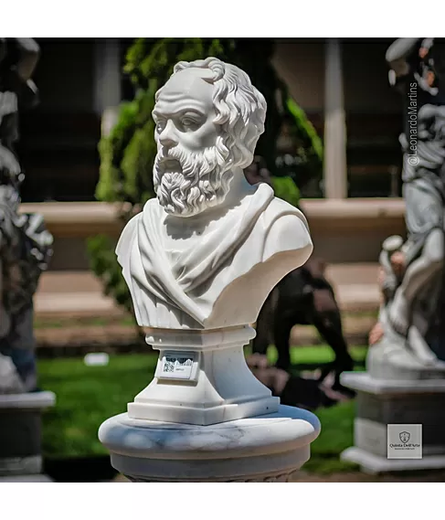 imagem de Busto de Sócrates em Mármore Branco 70cm - BMP051