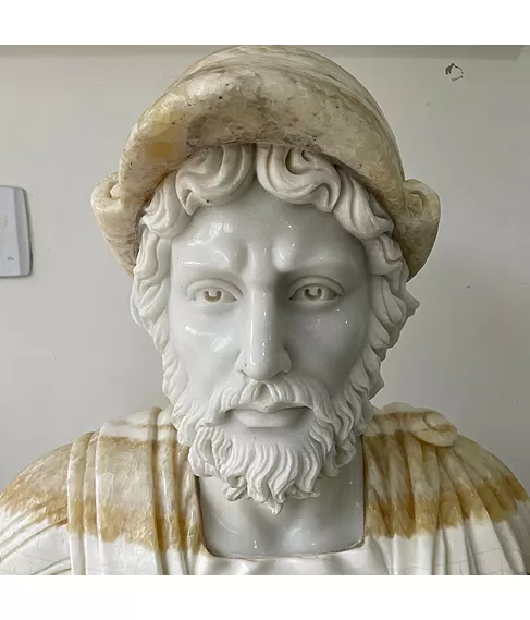 imagem de Busto em Mármore Soldado Romano 78cm - BMP031