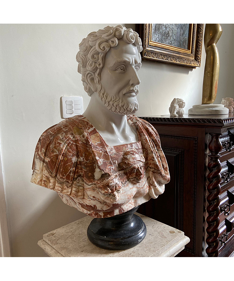 imagem do produto Busto em M�rmore Soldado Romano II 81cm - BMP038