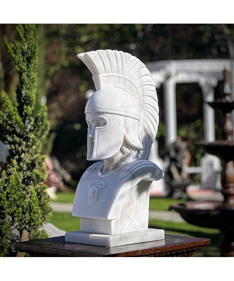 imagem do produto Busto Espartano M�rmore Branco 82cm - BMP072