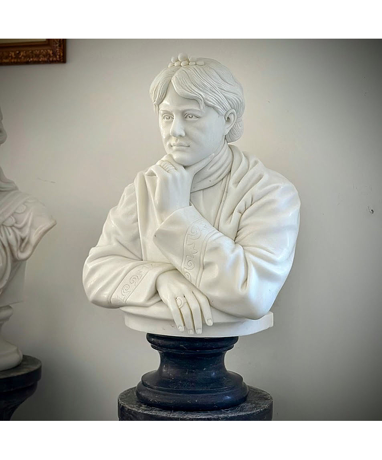 imagem do produto Busto Helena Blavatsky em M�rmore Branco 90cm - BMP079