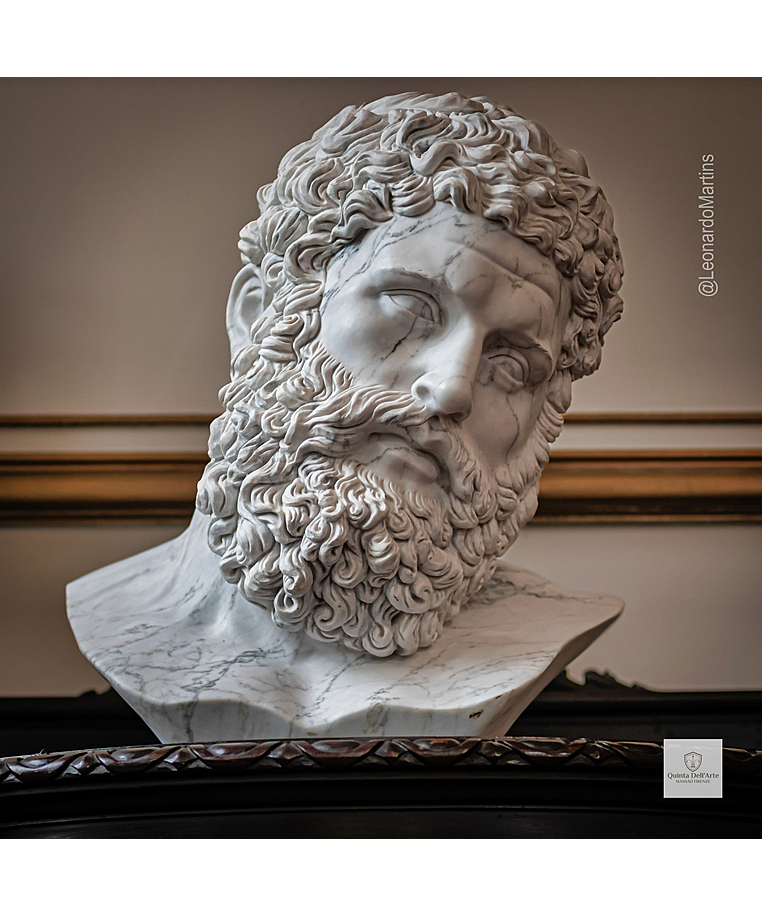 imagem do produto Busto H�rcules em M�rmore Carrara 50cm - BMP081C