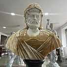 imagem do produto Busto H�rcules IV em M�rmore 80cm BMP036 For�a e Grandiosidade