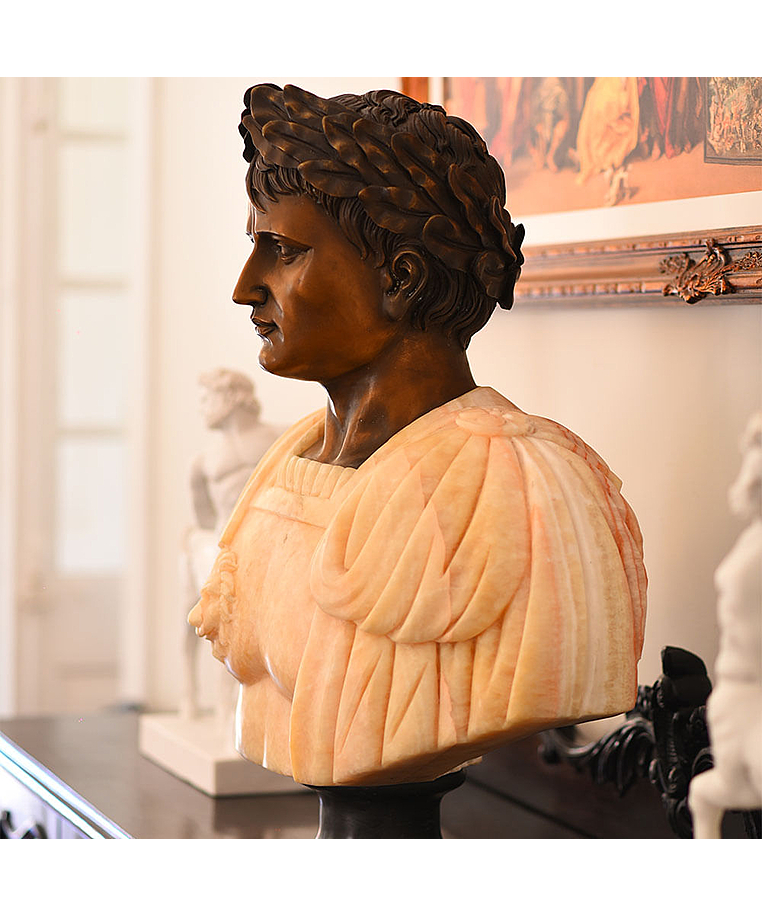 imagem do produto Busto Imperador Romano C�sar em M�rmore Color e Bronze 80cm BMP073 Poder Imperial