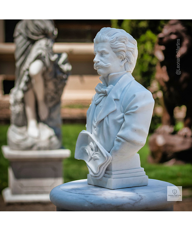 imagem do produto Busto Johann Strauss em M�rmore Branco 56cm BMP068 Escultura Cl�ssica Sofisticada