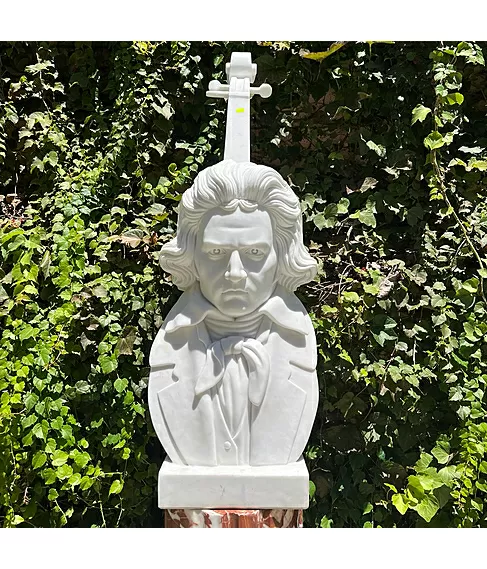 imagem de Busto Ludwig Van Beethoven em Mármore Branco 100cm - BMP054