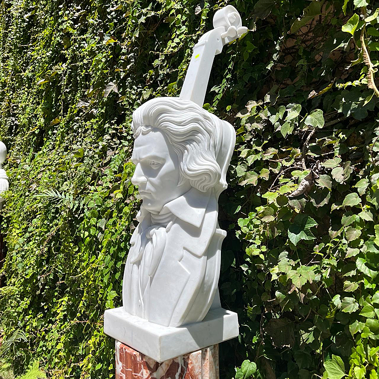 imagem do produto Busto Ludwig Van Beethoven em M�rmore Branco 100cm BMP054 Escultura Monumental