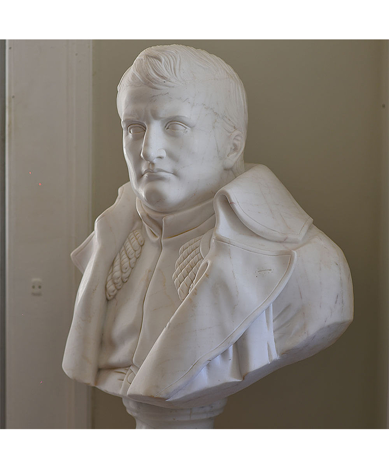 imagem do produto Busto Napole�o Bonaparte em M�rmore Branco 83cm BMP056 Poder e Estrat�gia