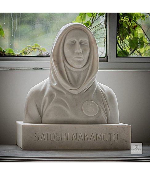 imagem de Busto Satoshi Nakamoto 50cm - BMP080