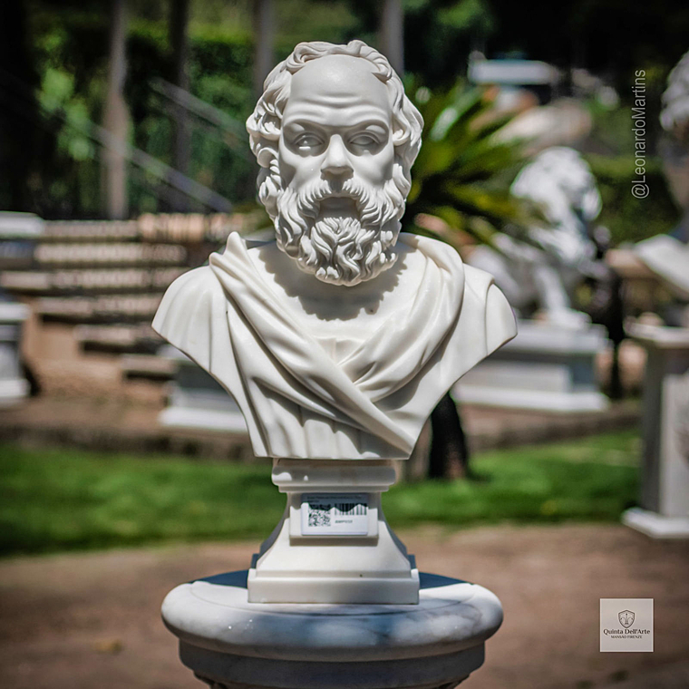 imagem do produto Busto S�crates em M�rmore Branco 70cm BMP051 Filosofia e Sabedoria
