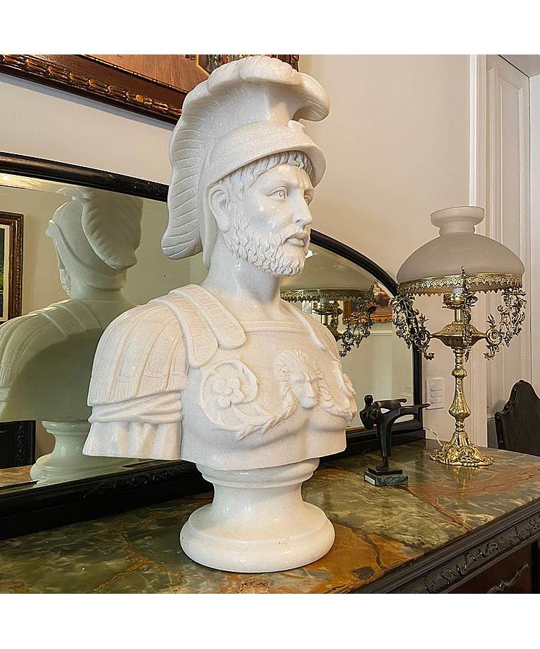 imagem do produto Busto Soldado Romano em M�rmore 79cm BMP032 Honra e Tradi��o