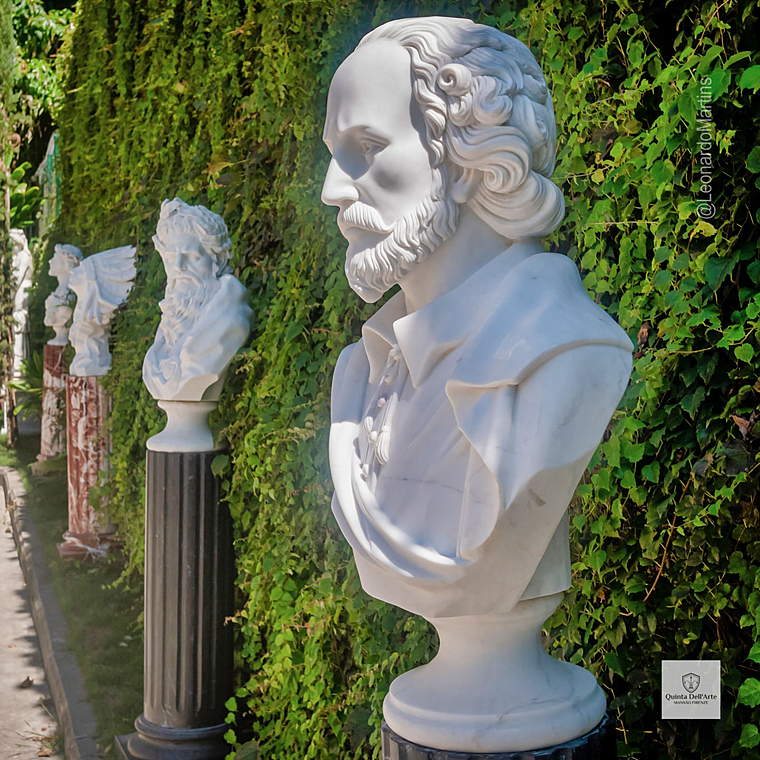 imagem do produto Busto William Shakespeare em M�rmore Branco 83cm BMP060 Escultura Cl�ssica Sofisticada
