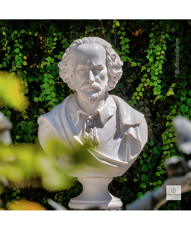 imagem do produto Busto William Shakespeare em M�rmore Branco 83cm - BMP060