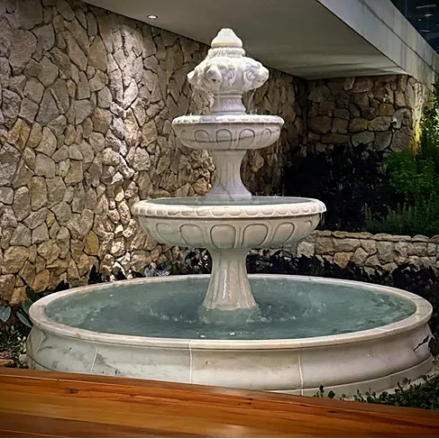 imagem de Chafariz 2 Pratos com Lago Mármore Branco 230cm - FMP353 Estilo Clássico e Refinado