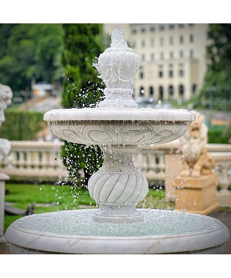 imagem do produto Chafariz 2 Pratos em M�rmore Branco 210cm - FMP355 | Eleg�ncia e Sofistica��o