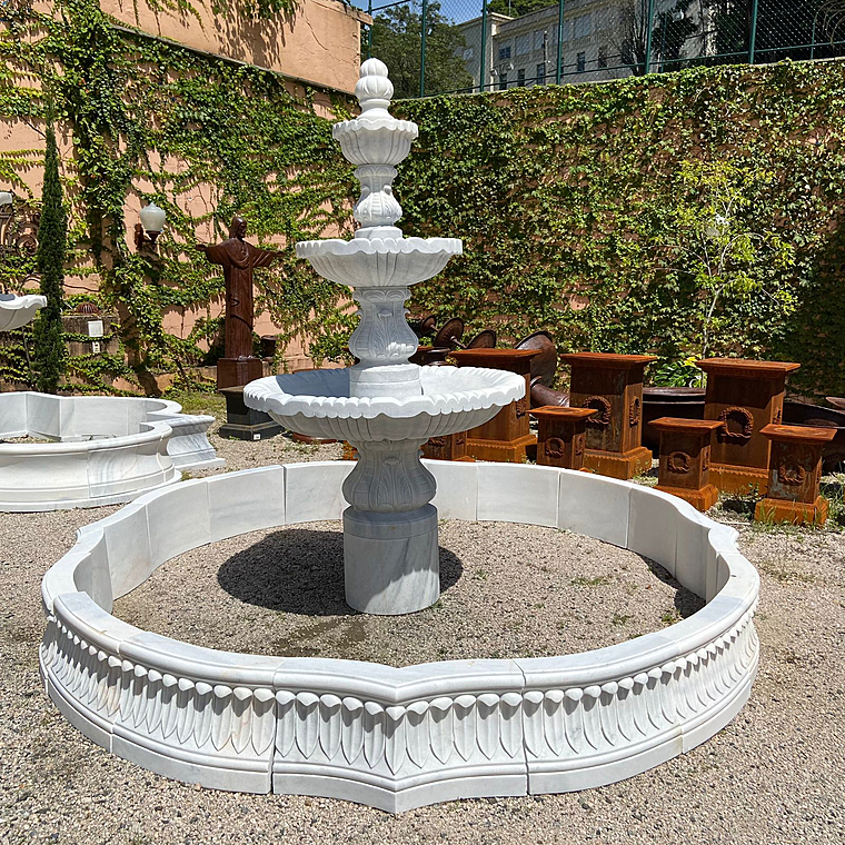 imagem do produto Chafariz 3 Pratos com Lago em M�rmore 250cm - FMP211
