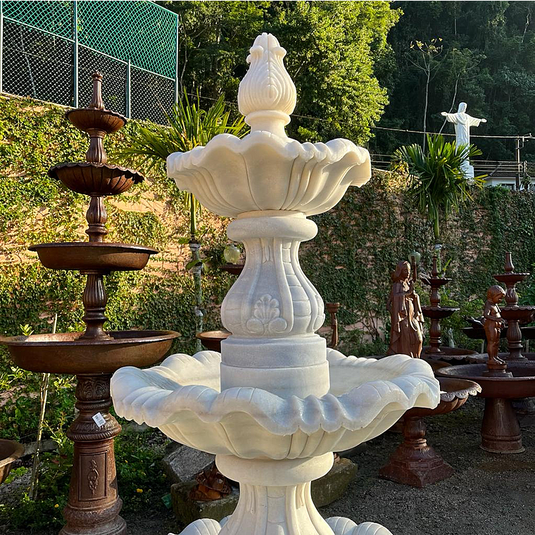imagem do produto Chafariz 3 Pratos em M�rmore Branco 240cm - FMP224 Destaque no Jardim