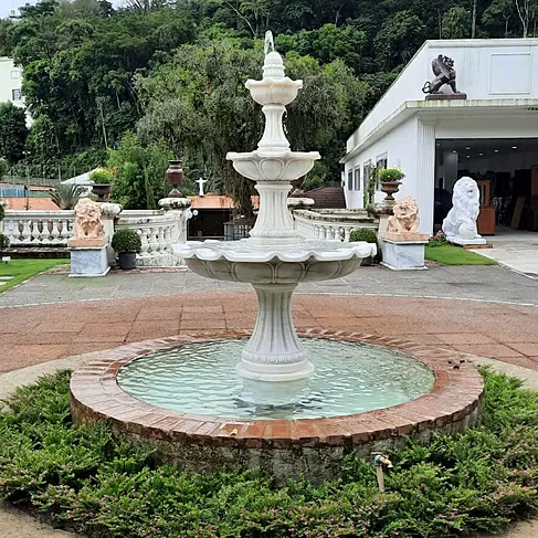 imagem de Chafariz 3 Pratos Mármore Branco 200cm - FMP186 Destaque no Paisagismo