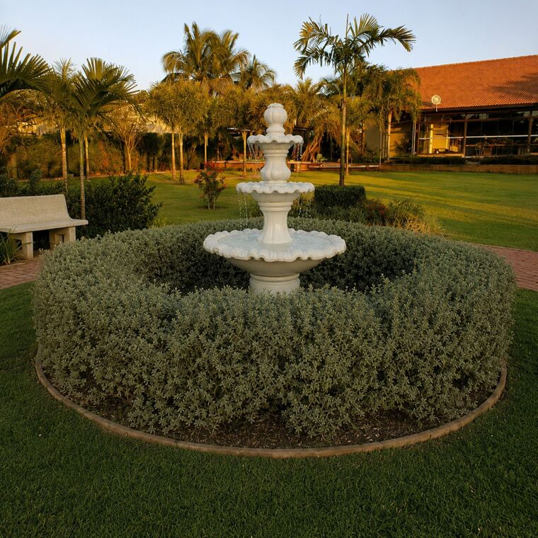 imagem do produto Chafariz de Cimento para Jardim 210cm - FC013
