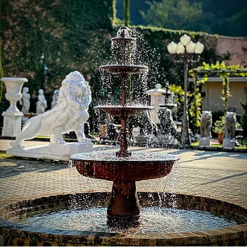 imagem de Chafariz de Ferro Fundido para Jardins 4 Bacias 210cm - FF040 Imponência e Elegância