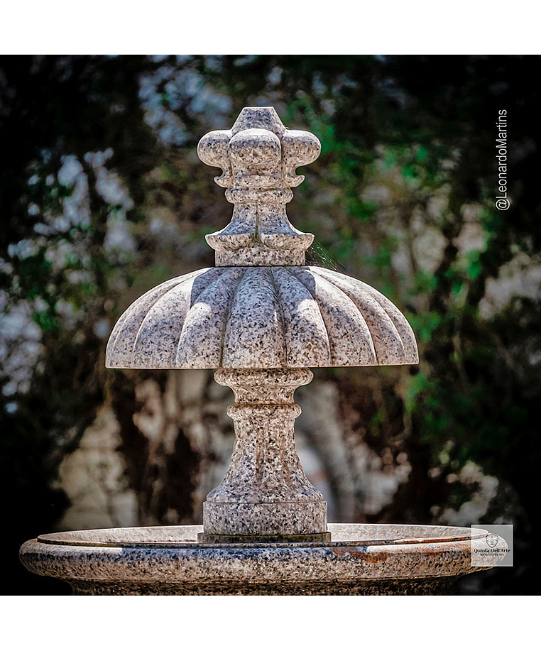 imagem do produto Chafariz Eleganza Granito com Lago 180cm - FMP378