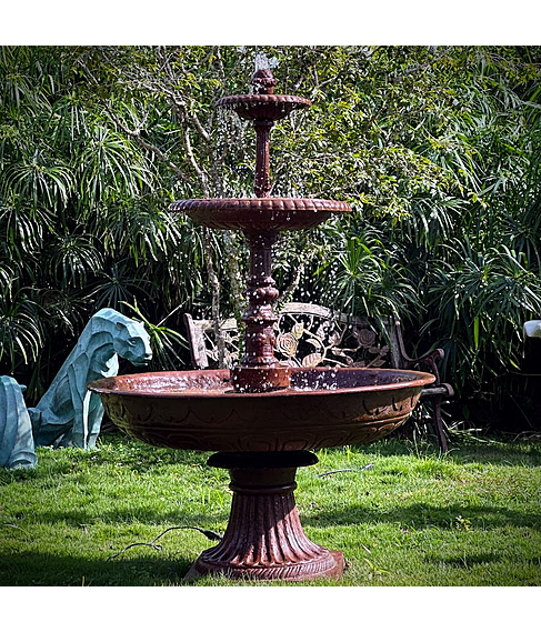 imagem de Chafariz para Jardim Colonial de Ferro Fundido 155cm - FF072