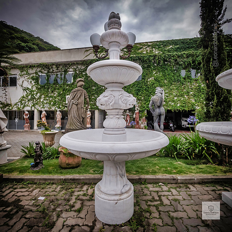 imagem do produto Chafariz Sofisticado em M�rmore Branco para Paisagismo - FMP219