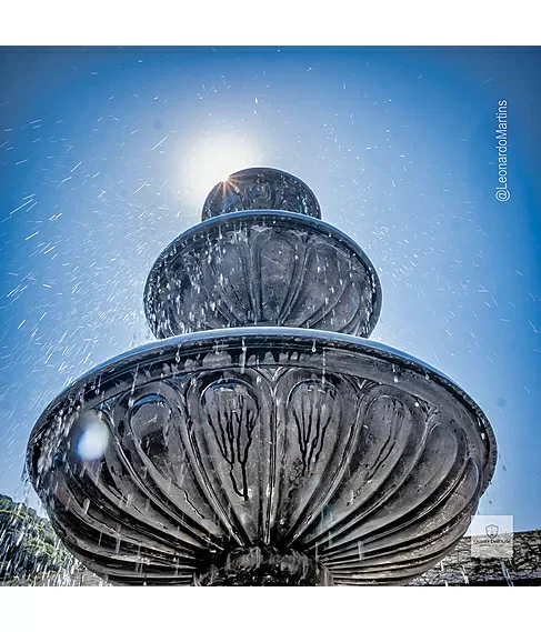 imagem de Chafariz Verona com Lago Mármore Preto 285cm - FMP369