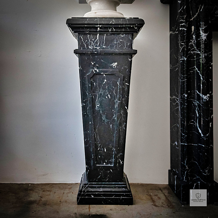 imagem do produto Coluna B�rgamo em M�rmore Preto 100cm VRMP359 Elegante para Decora��o e Projetos de Luxo 