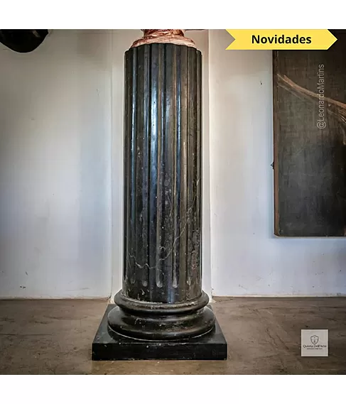 imagem de Coluna Bolzano em Mármore Preto 100cm - VRMP352