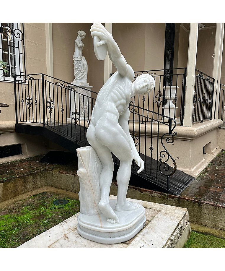 imagem do produto Disc�bulo em M�rmore Branco 180cm - EMP597 Obra Cl�ssica