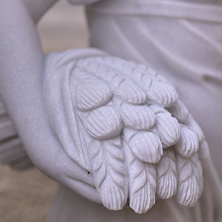 imagem do produto Escultura 4 Esta��es 160cm M�rmore Branco - EMP516 Destaque no Paisagismo