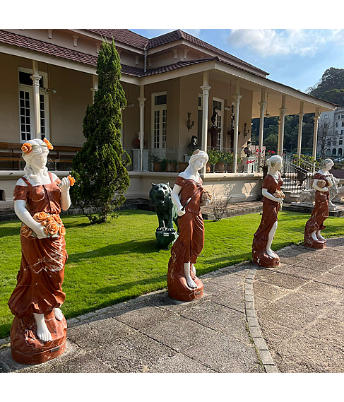 imagem de Escultura 4 Estações 160cm Mármore Color - EMP473