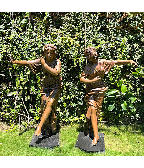 imagem de Escultura A Fuso em Bronze 125cm - EBZ618