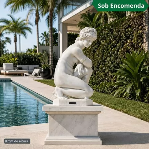 imagem de Escultura Afrodite Agachada em Mármore 87cm - EMP447 Elegância e Design Clássico